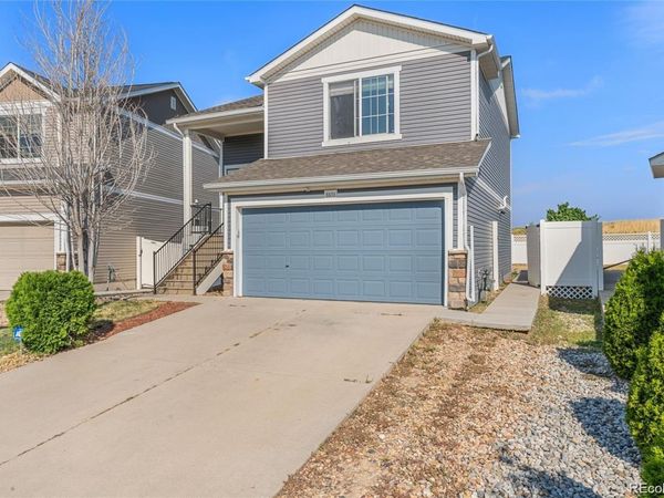 5571 Killarney Street , Denver, CO 80249