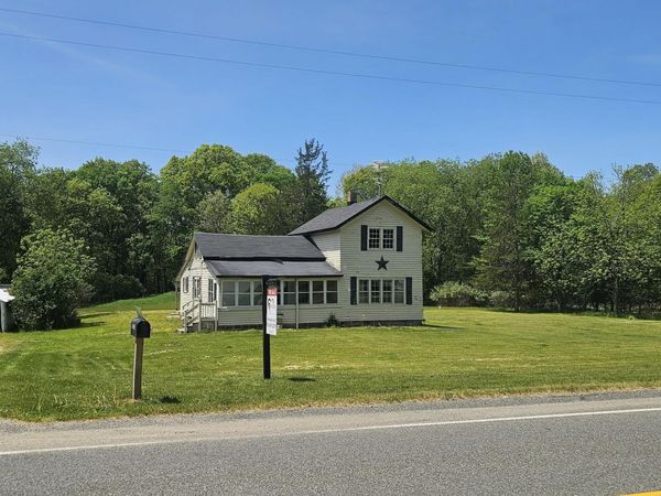 6497 Alaska Avenue SE, Alto, MI 49302