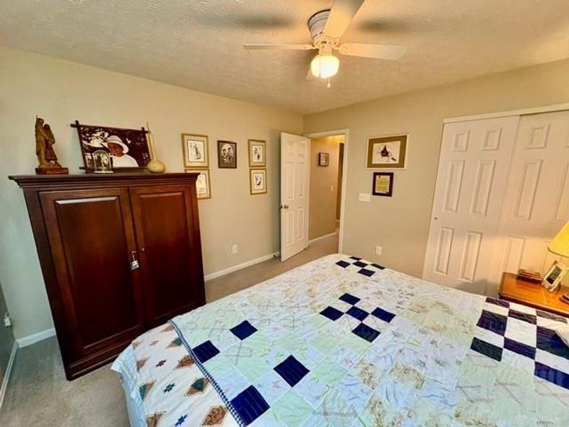 6822 Grovebelle Drive, Huber Heights, OH 45424 Photo 17
