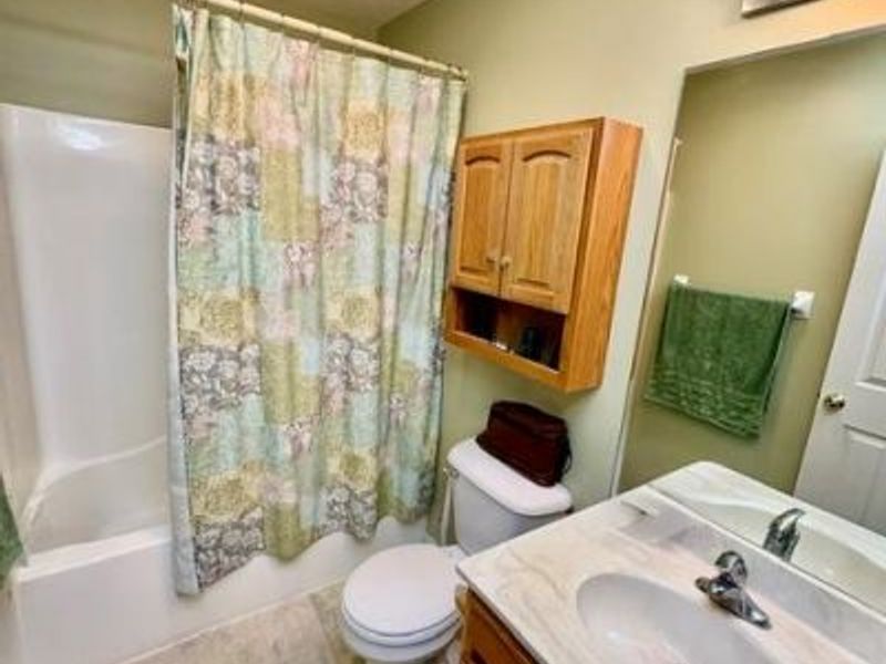 6822 Grovebelle Drive, Huber Heights, OH 45424 Photo 19