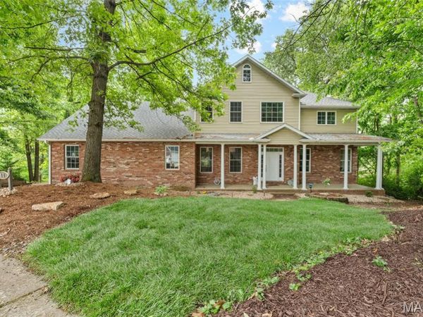 11 Kensington, Collinsville, IL 62234