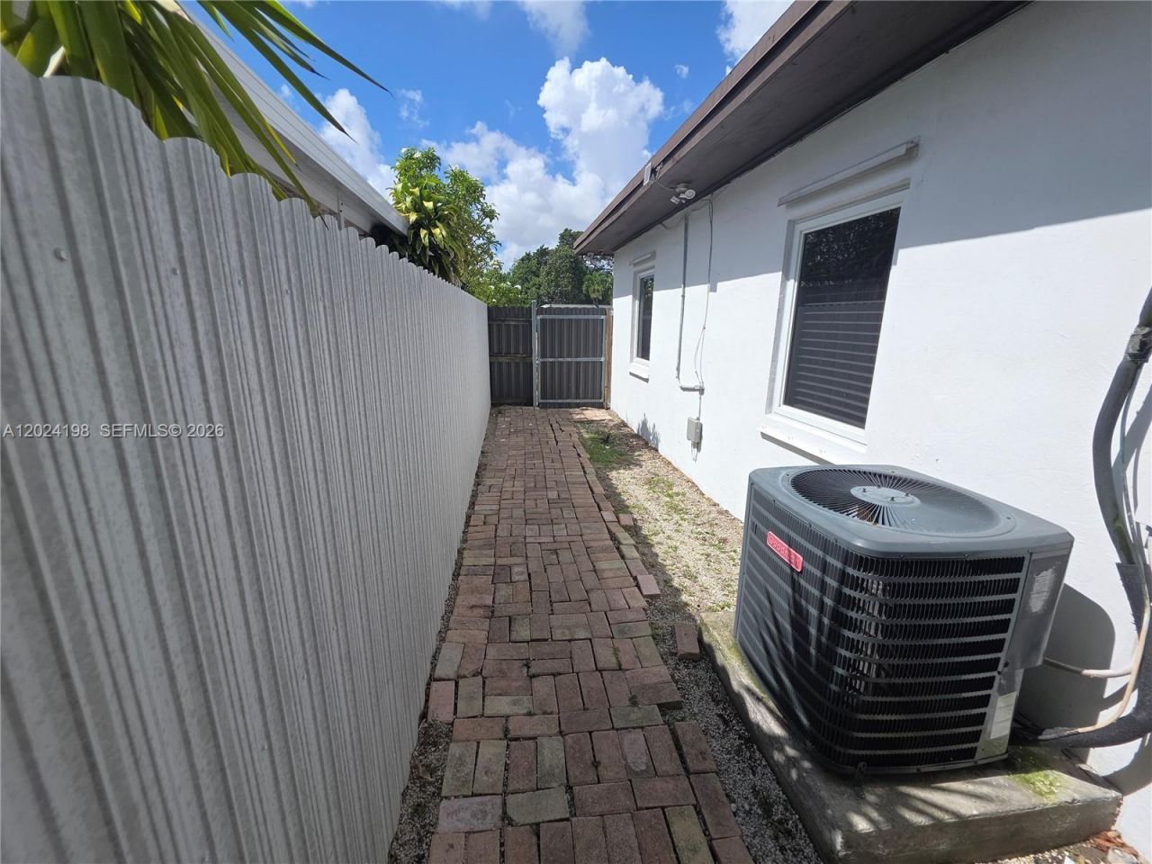 651 E 48th St , Hialeah, FL 33013 Photo