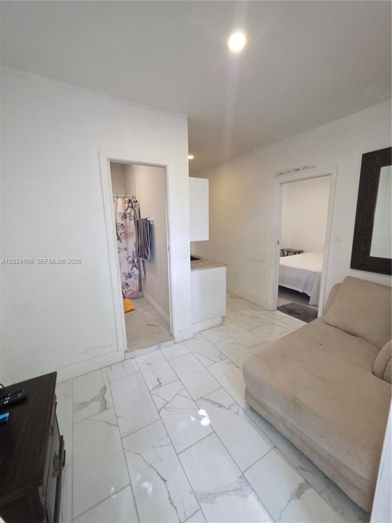651 E 48th St , Hialeah, FL 33013 Photo