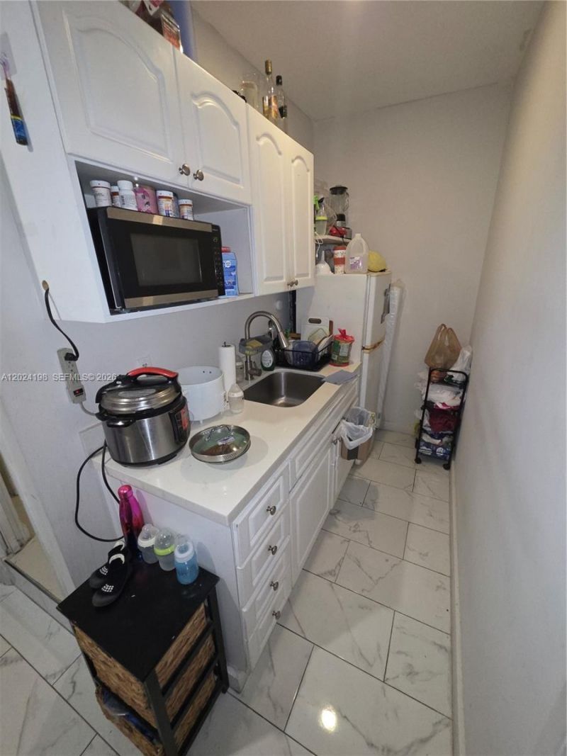 651 E 48th St , Hialeah, FL 33013 Photo