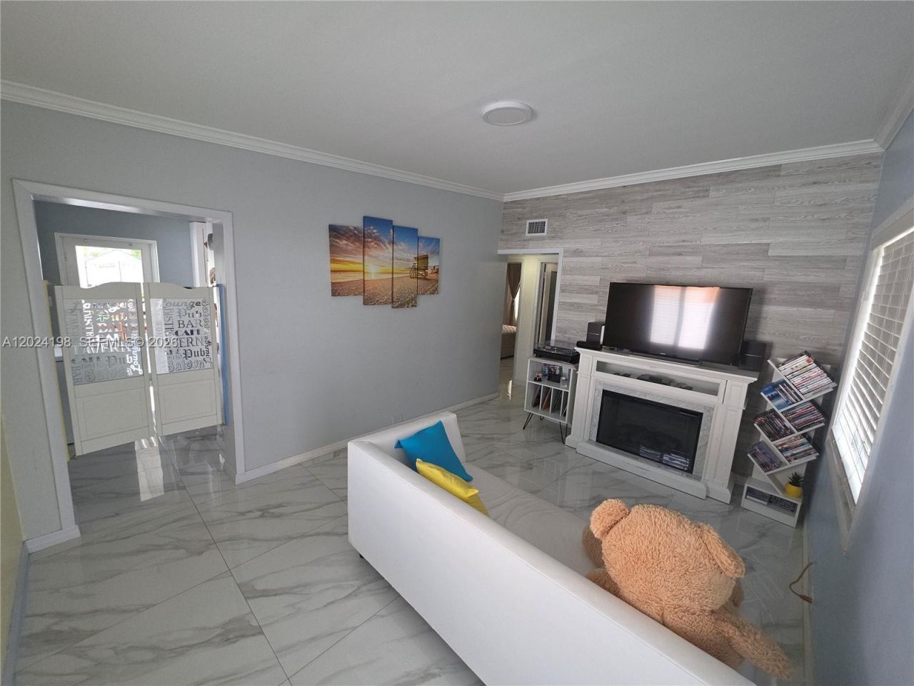 651 E 48th St , Hialeah, FL 33013 Photo