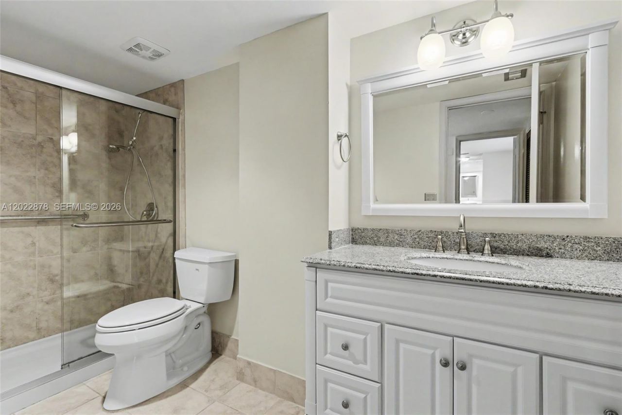 1530 W Harmony Lake Cir, Davie, FL 33324 Photo