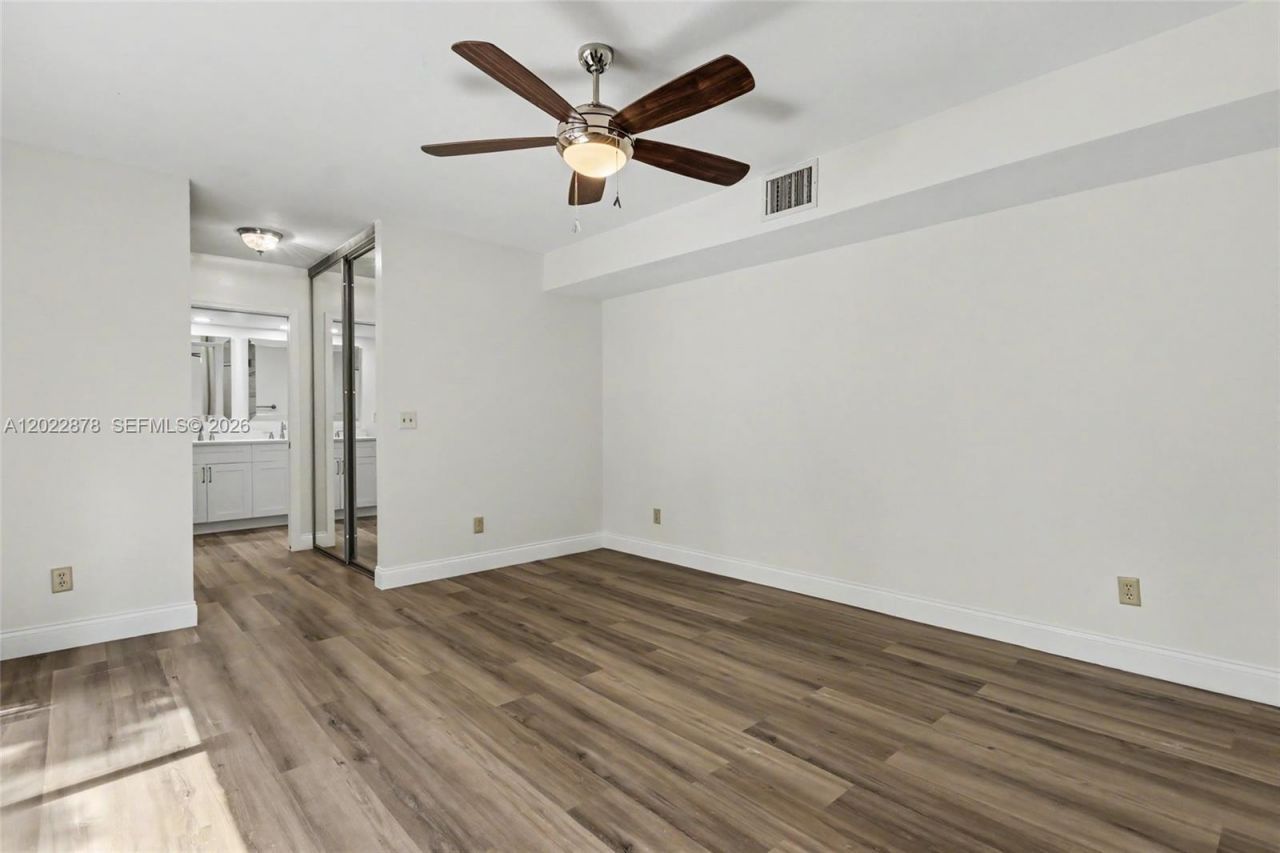 1530 W Harmony Lake Cir, Davie, FL 33324 Photo
