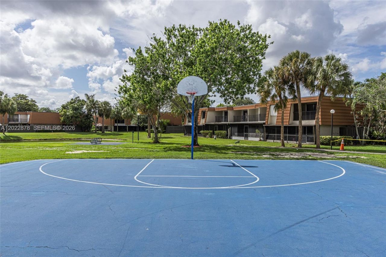 1530 W Harmony Lake Cir, Davie, FL 33324 Photo