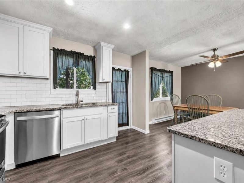 4621 Tanglewood Drive, Lorain, OH 44053 Photo 7