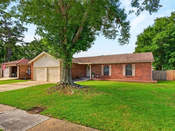 145 GREENCREST Drive , Slidell, LA 70458