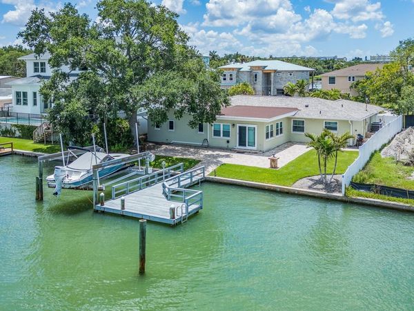 40 SUNSET BAY DRIVE , BELLEAIR, FL 33756