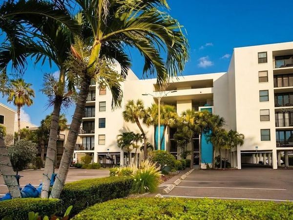 19931 GULF BOULEVARD, Unit D2, INDIAN SHORES, FL 33785