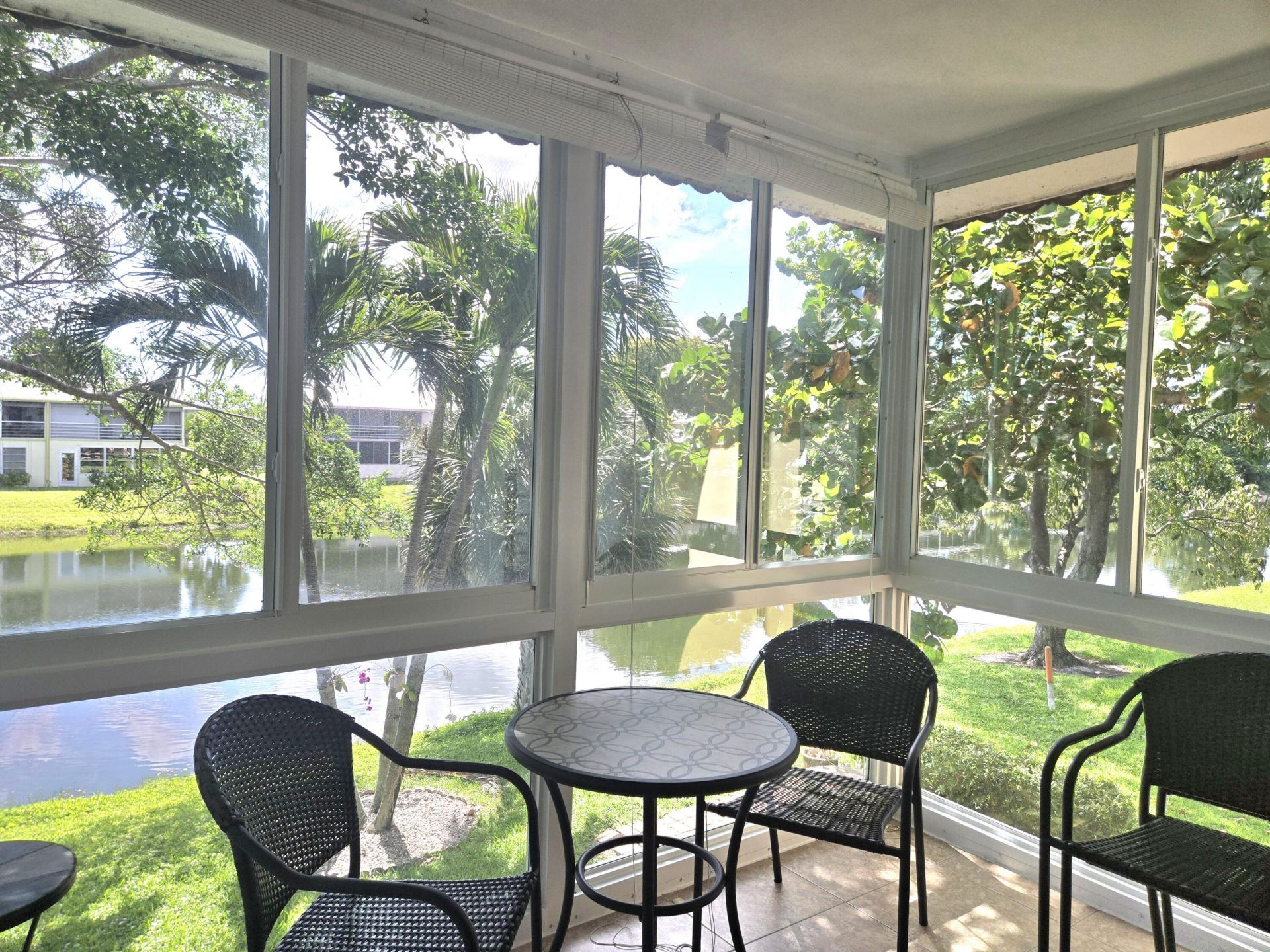 209 Oxford 100, Unit 209, West Palm Beach, FL 33417 Photo
