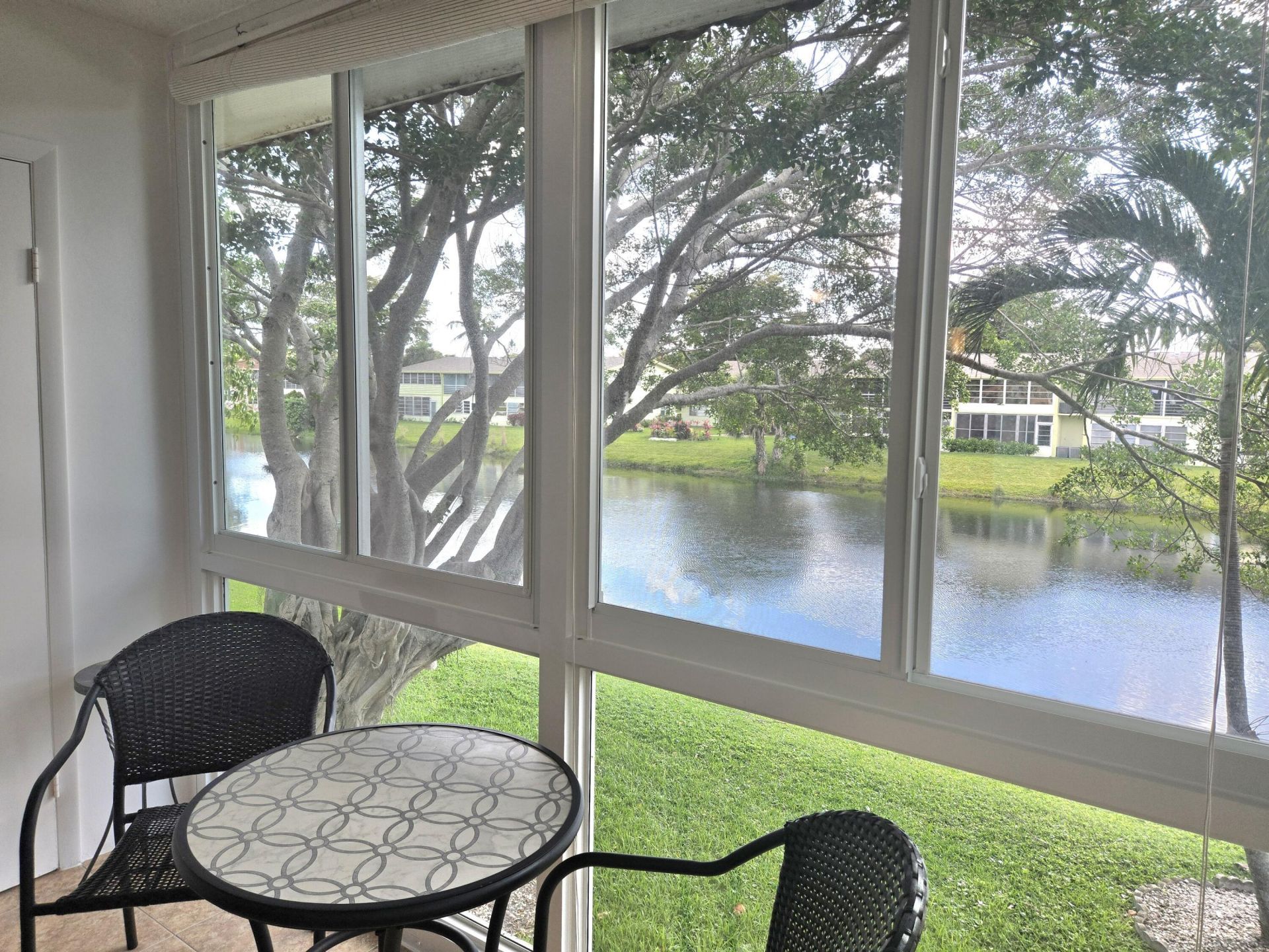 209 Oxford 100, Unit 209, West Palm Beach, FL 33417 Photo