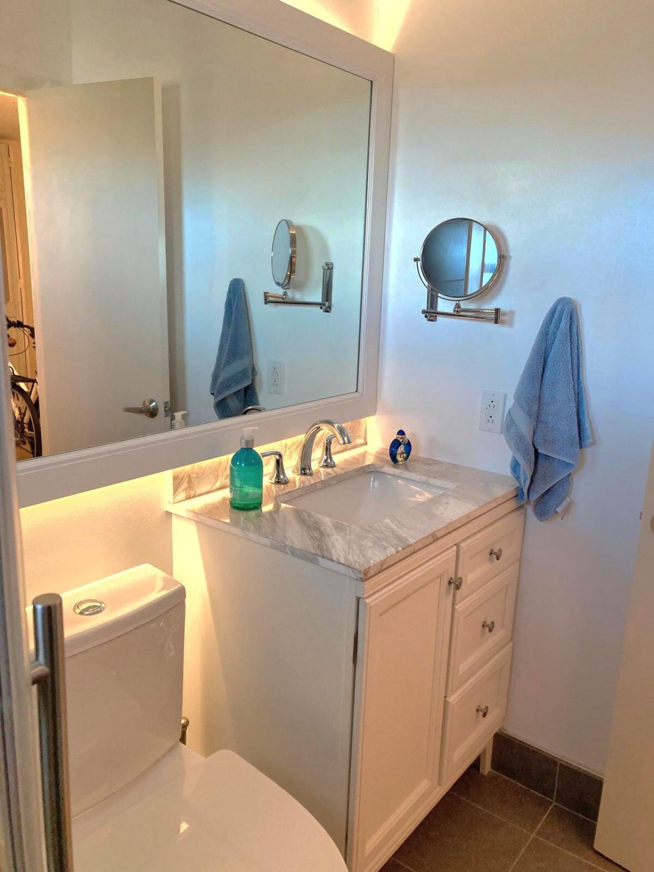 209 Oxford 100, Unit 209, West Palm Beach, FL 33417 Photo
