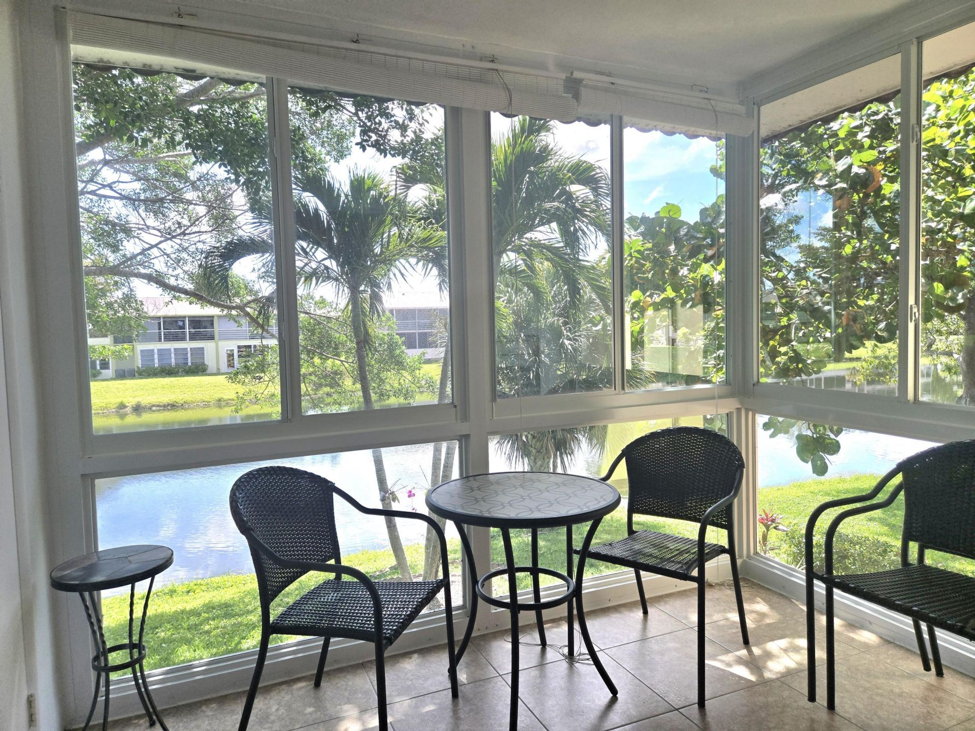 209 Oxford 100, Unit 209, West Palm Beach, FL 33417 Photo