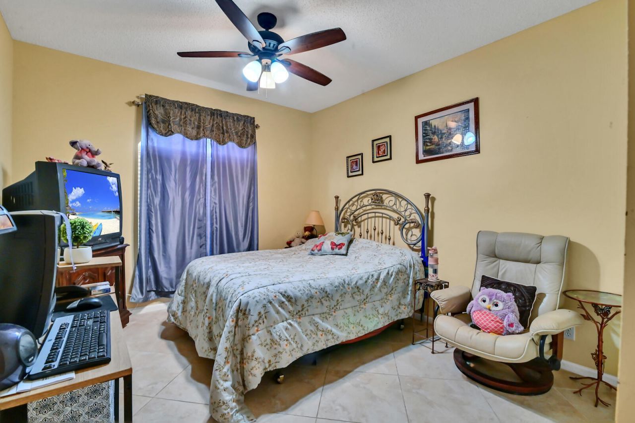 8072 Key West Lane, Boynton Beach, FL 33472 Photo