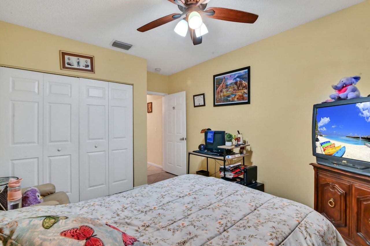 8072 Key West Lane, Boynton Beach, FL 33472 Photo