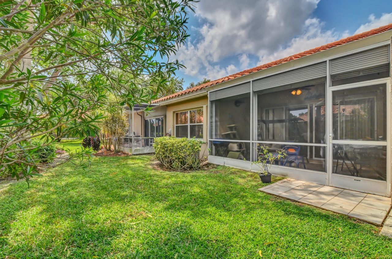 8072 Key West Lane, Boynton Beach, FL 33472 Photo