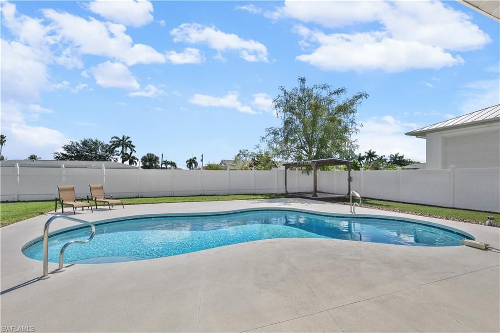 4115 SE 10th Pl , Cape Coral, FL 33904 Photo