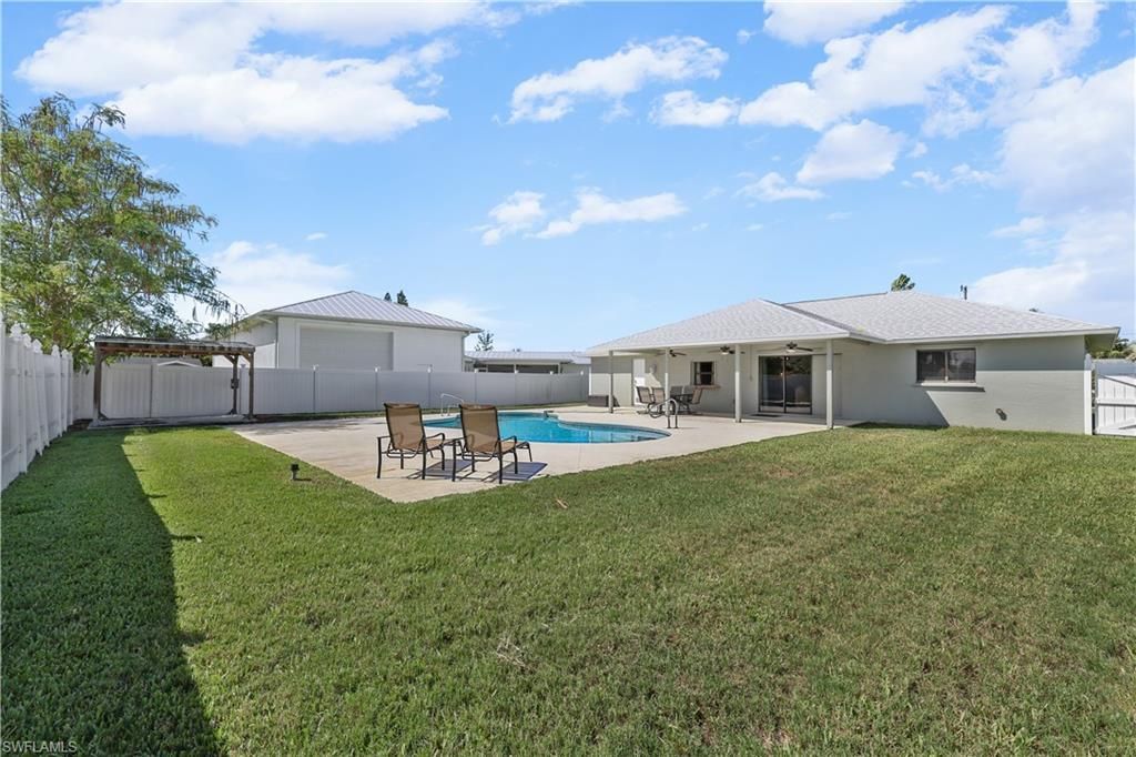 4115 SE 10th Pl , Cape Coral, FL 33904 Photo