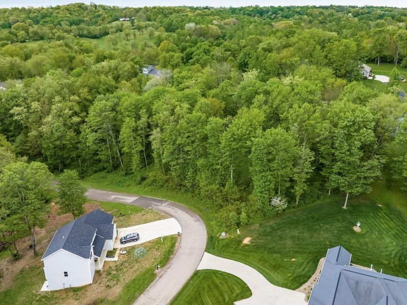 3075 Corbin Drive , Zanesville, OH 43701 Photo 5