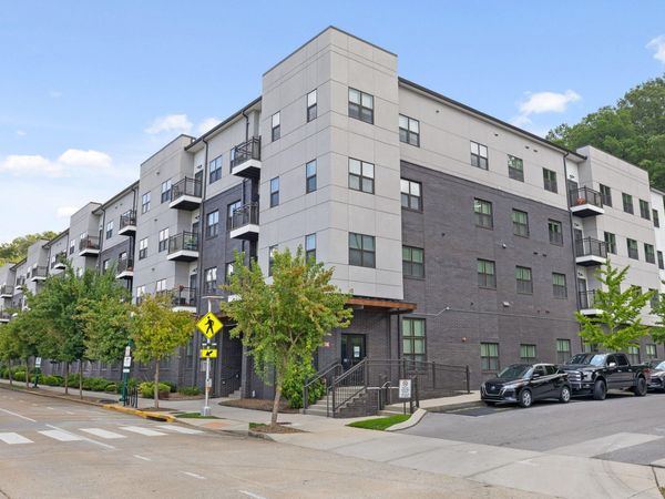 782 Riverfront Parkway , Unit 322, Chattanooga, TN 37402