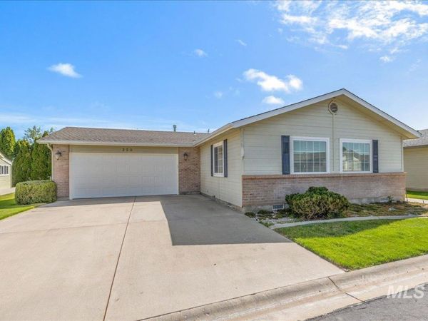 1100 Burnett Dr, Unit 250A, Nampa, ID 83651
