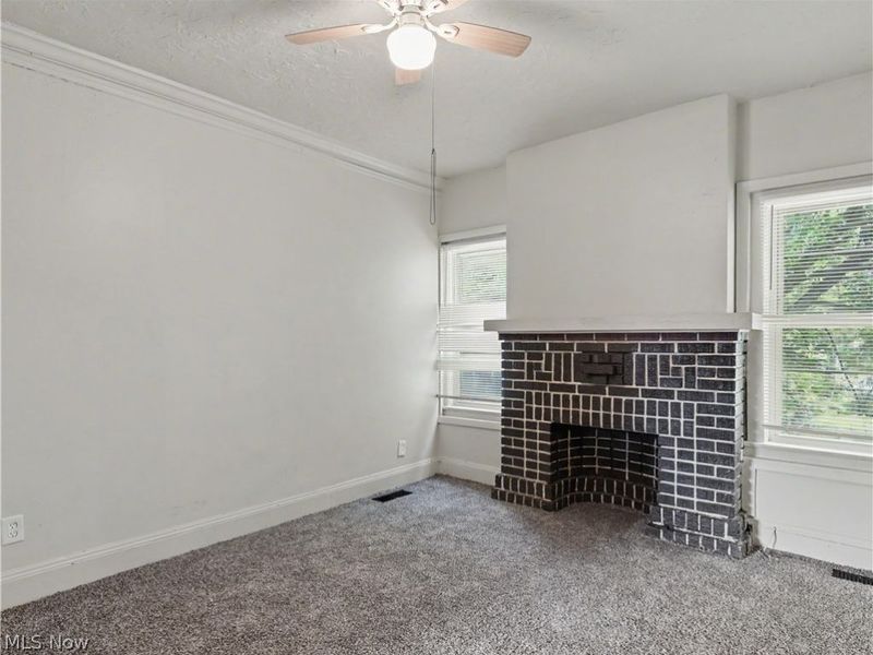 975 Parkwood Drive, Cleveland, OH 44108 Photo 13