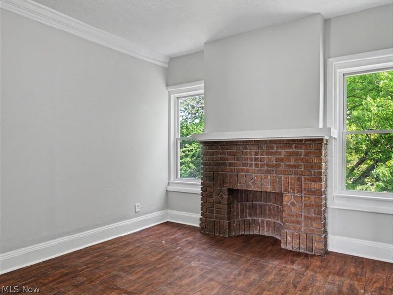 975 Parkwood Drive, Cleveland, OH 44108 Photo 23