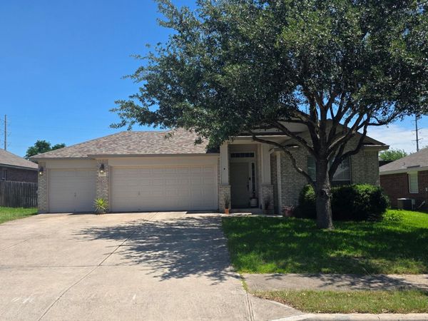 728 Abbeyglen Castle DR, Pflugerville, TX 78660
