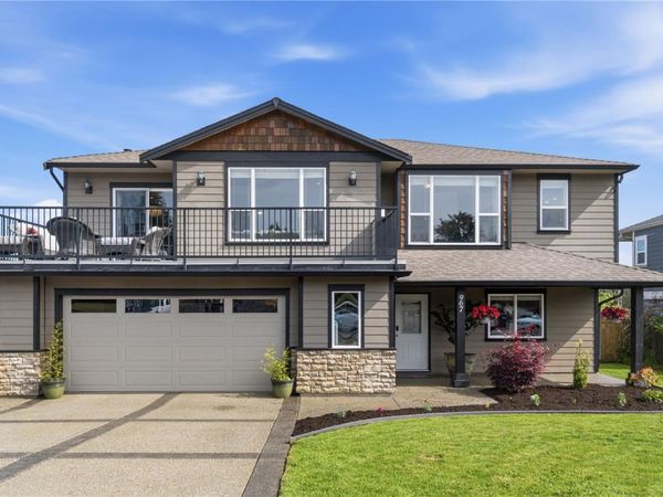 967 Sanika Close , French Creek, BC V9P 0B8