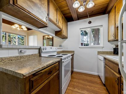 2692 Springwood Drive, South Lake Tahoe, CA 96150 Photo