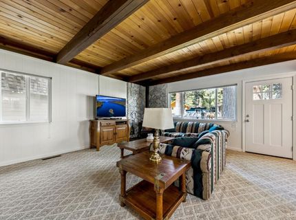 2692 Springwood Drive, South Lake Tahoe, CA 96150 Photo