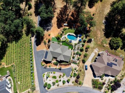 10213 Evergreen Ranch Ct, Grass Valley, CA 95949 Photo