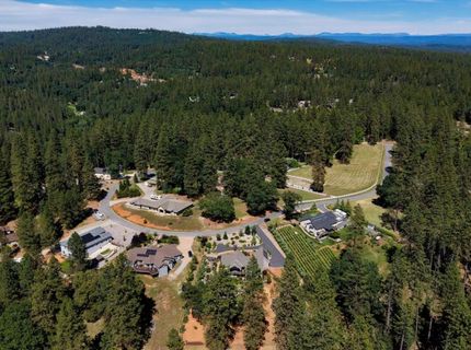 10213 Evergreen Ranch Ct, Grass Valley, CA 95949 Photo