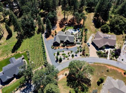 10213 Evergreen Ranch Ct, Grass Valley, CA 95949 Photo