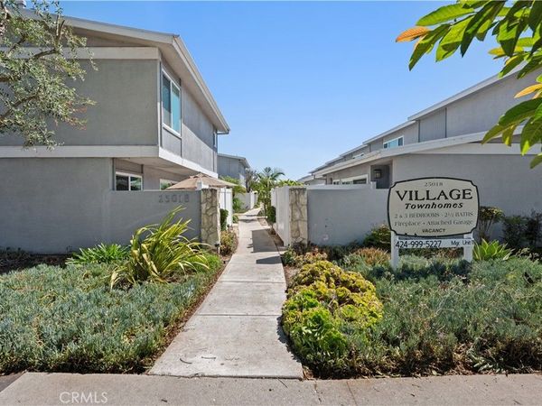 25018 Eshelman Avenue, Unit 9, Lomita, CA 90717