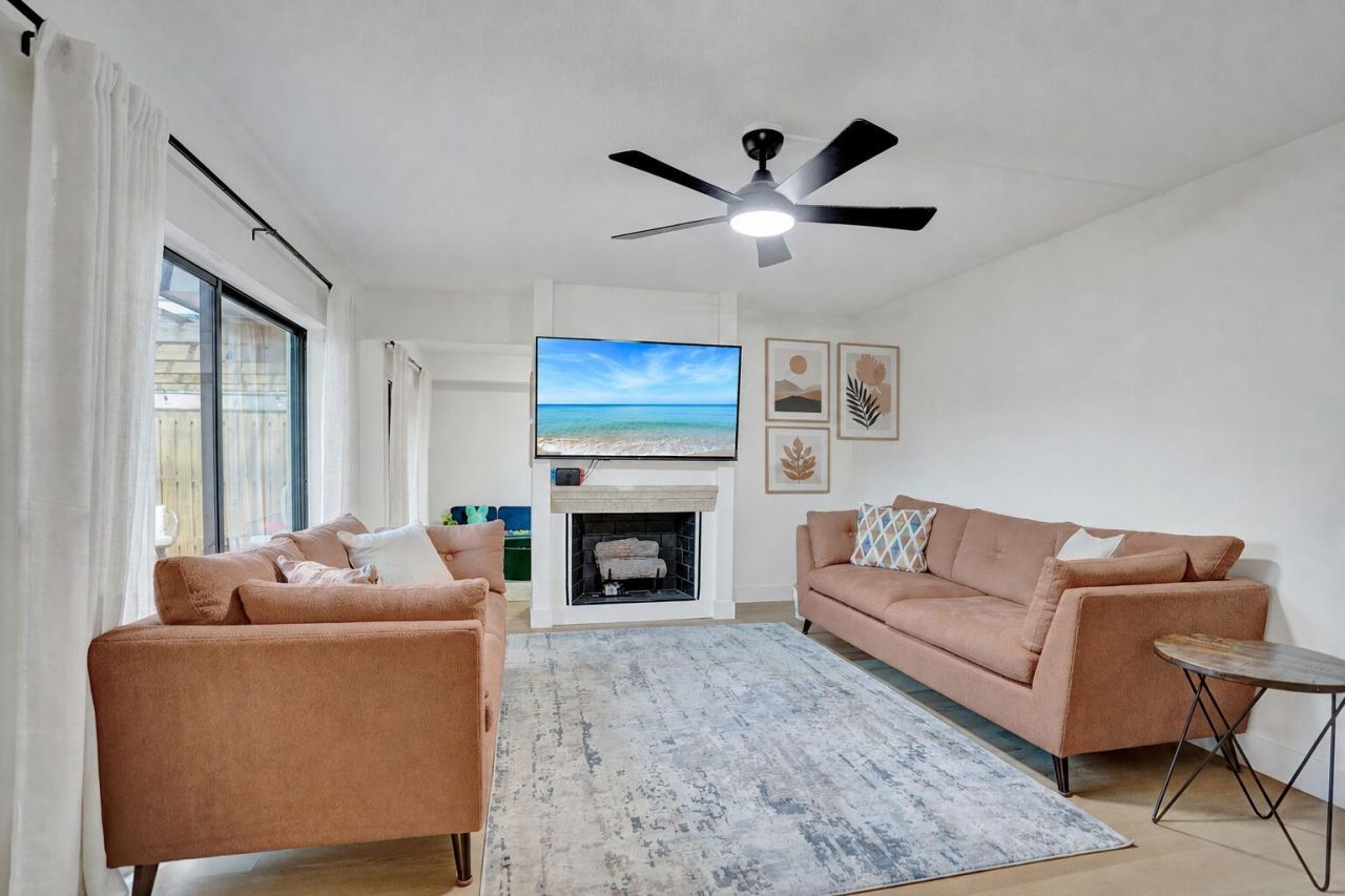 1126 11th Lane, Palm Beach Gardens, FL 33418 Photo
