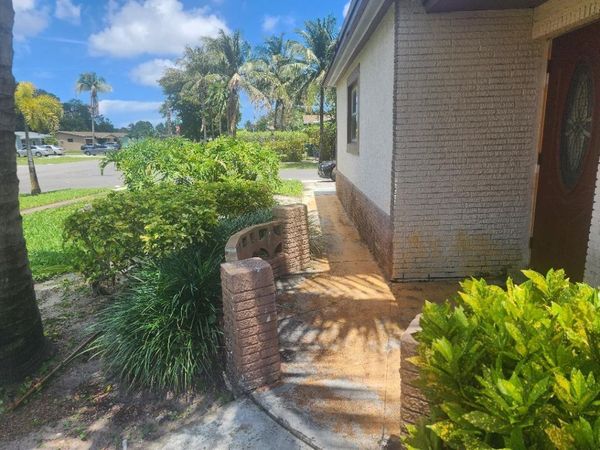 3300 NW 41st Street, Lauderdale Lakes, FL 33309