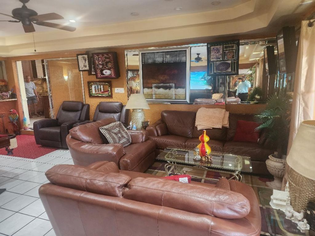 3300 NW 41st Street, Lauderdale Lakes, FL 33309 Photo