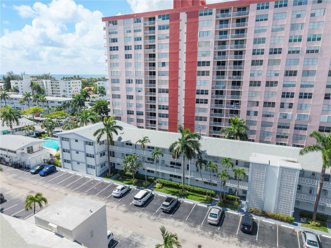 3133 S Ocean Dr , Unit 318, Hallandale Beach, FL 33009 Photo