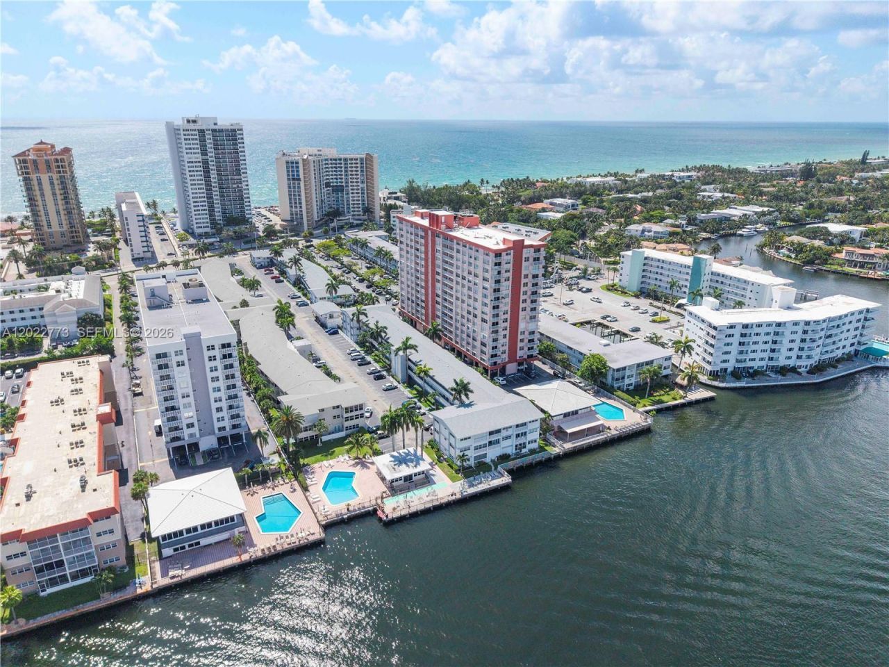 3133 S Ocean Dr , Unit 318, Hallandale Beach, FL 33009 Photo