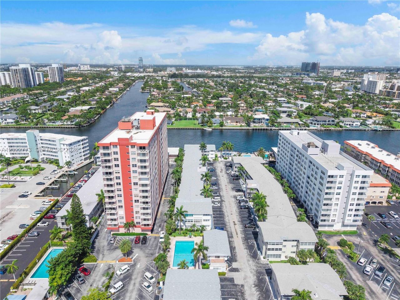 3133 S Ocean Dr , Unit 318, Hallandale Beach, FL 33009 Photo