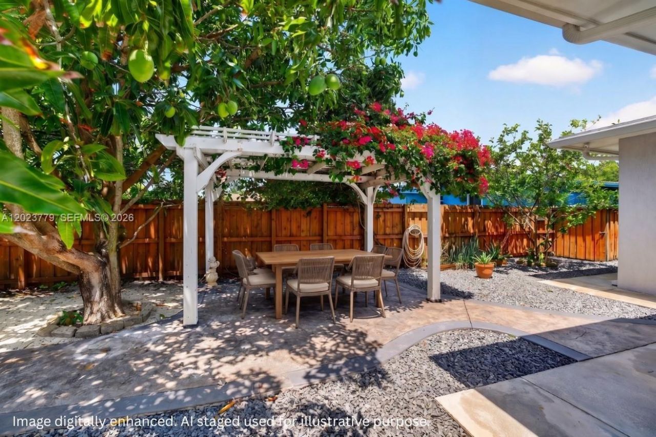 709 NW 9th Ct , Hallandale Beach, FL 33009 Photo