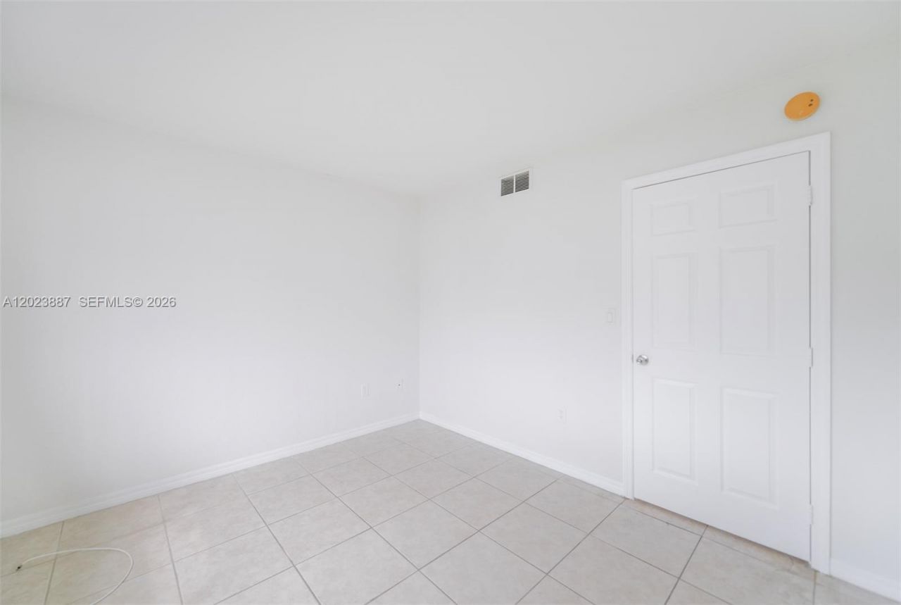 7737 SW 88th St , Unit C312, Miami, FL 33156 Photo