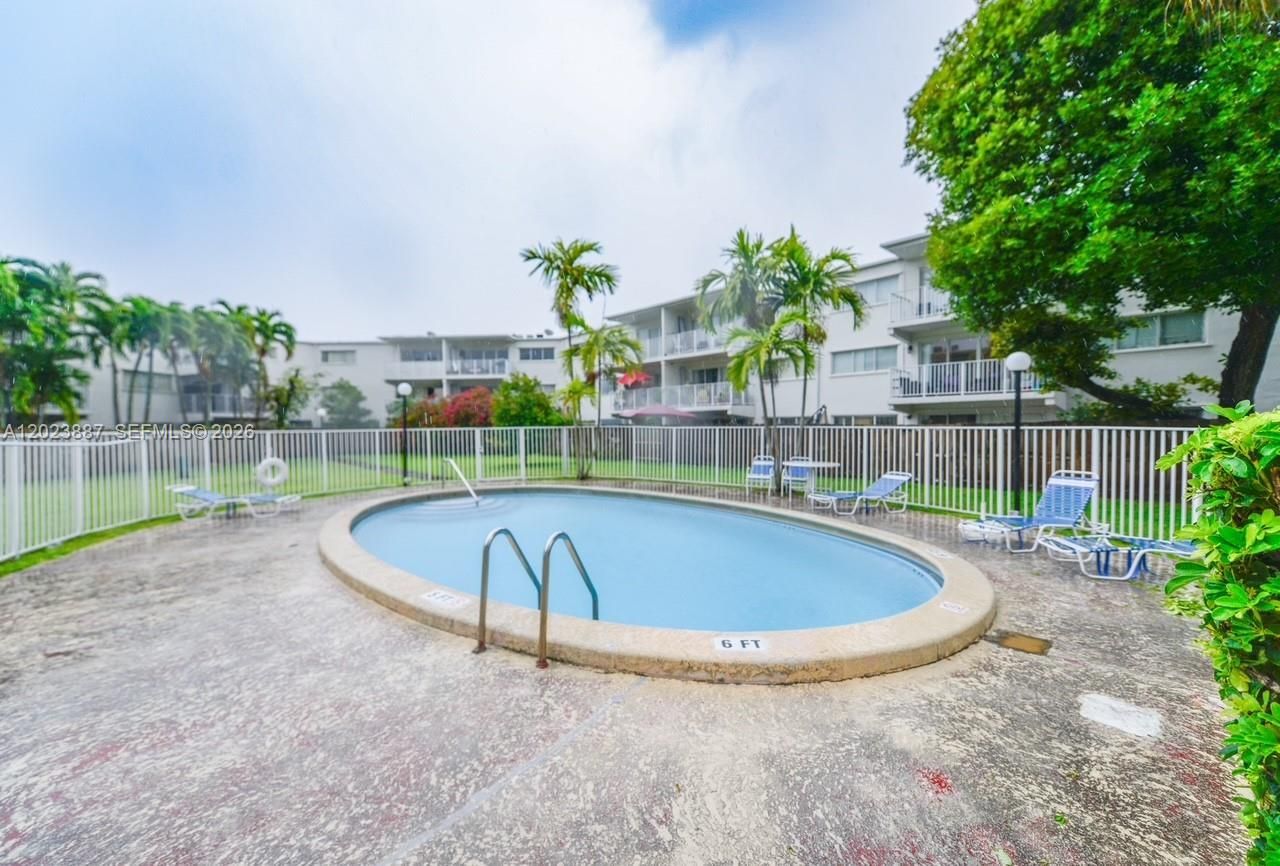 7737 SW 88th St , Unit C312, Miami, FL 33156 Photo