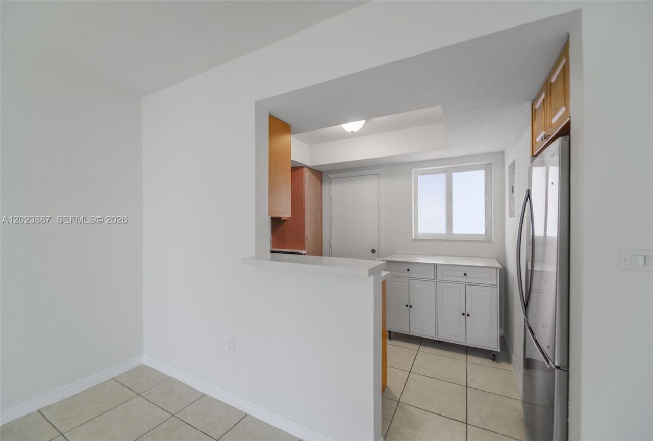 7737 SW 88th St , Unit C312, Miami, FL 33156 Photo