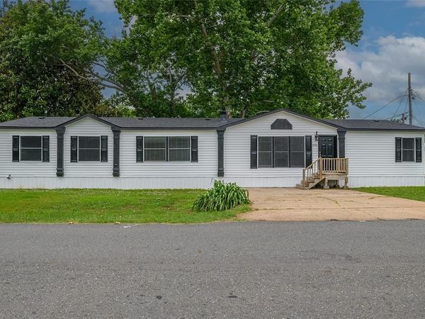 5233 Timothy Trail , Bossier City, LA 71111
