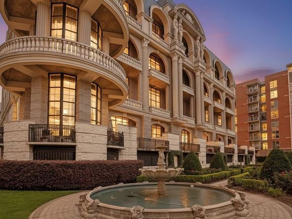 1005 S Shepherd Drive, Unit 305, Houston, TX 77019